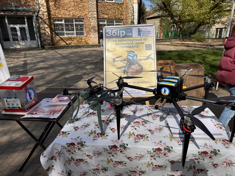 Великдень зі смаком і сенсом: в Ужгороді триває святковий ярмарок